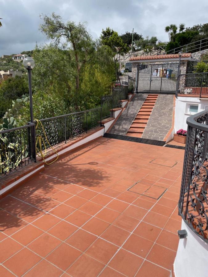 Hotel Sotto Le Stelle ...Il Mare à Pietra Ligure Extérieur photo